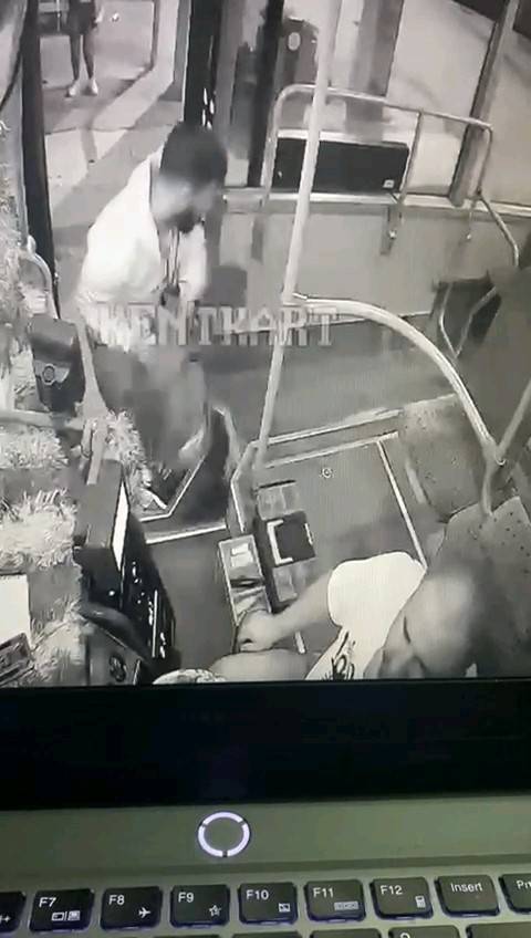 Hırsızlığın Bu Kadarına Da Pes: Bindiği Minibüs Şoförünün Cüzdanını Çaldı