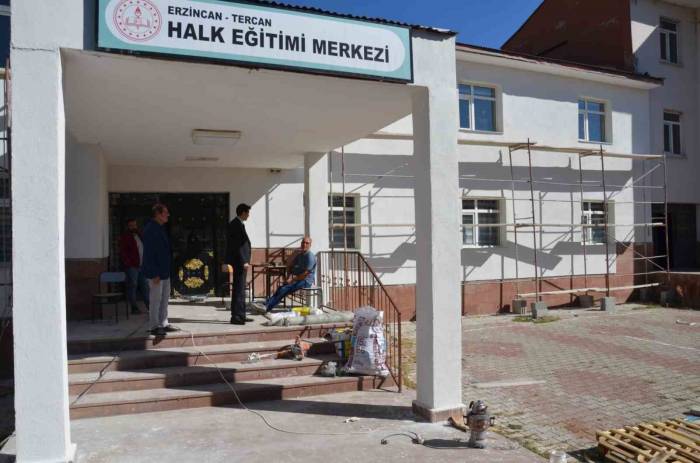 Tercan Halk Eğitim Merkezi Yenileniyor