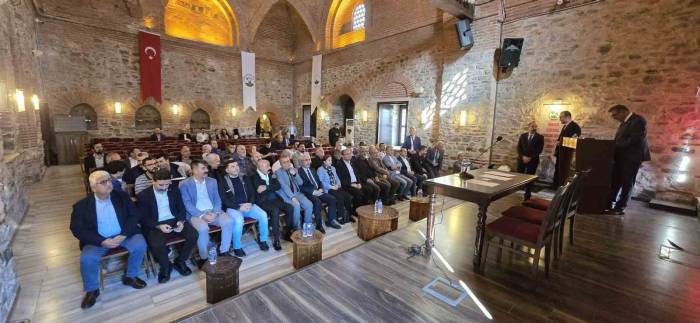 Harmancık’ta Kurucu Başkan Kadir Uzun, Yeniden Göreve Seçildi
