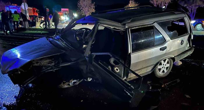 Kazada Ağır Yaralanan Adam Hayata Tutunamadı