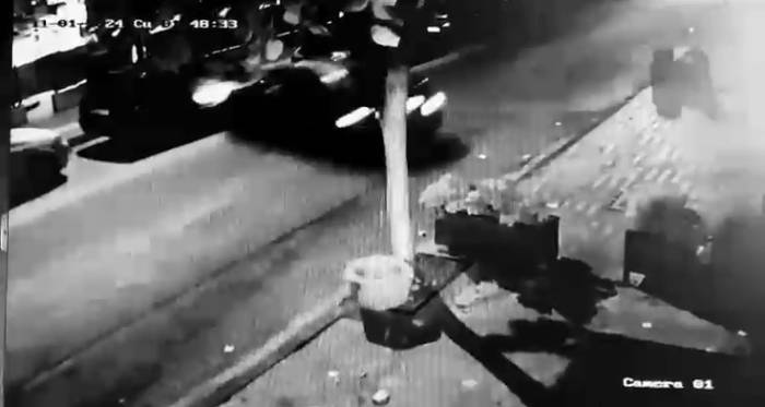 Kontrolden Çıktı, Park Halindeki Çok Sayıda Araca Çarptı