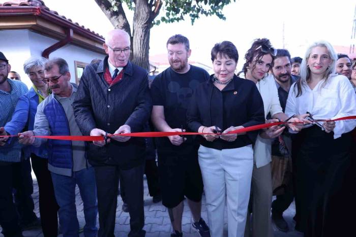 Başkan Kurt: “Bu Festivalleri Eskişehir’in Kültürel Değerlerine Sahip Çıkmak Adına Yapıyoruz”