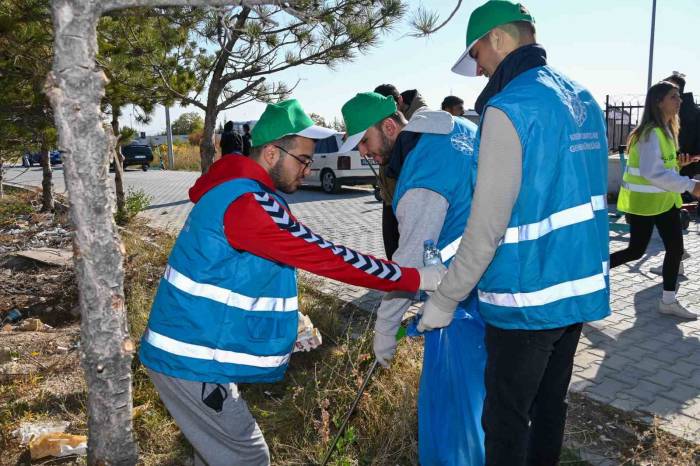 “Temiz Mahalle Temiz Selçuklu” Etkinlikleri Sürüyor