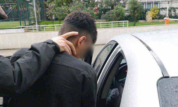 Yolcu Otobüsünden İnerken Eroin Ve Kokain İle Yakalanan Şahıs Tutuklandı