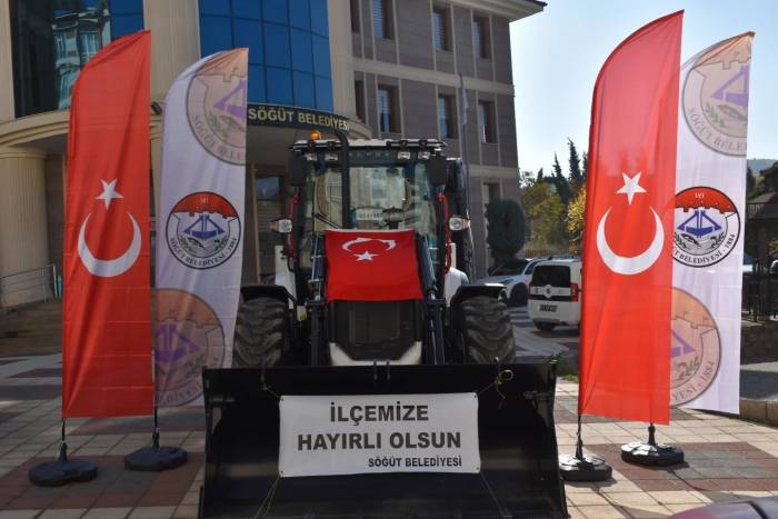 Söğüt Belediyesinin Araç Filosu Genişliyor