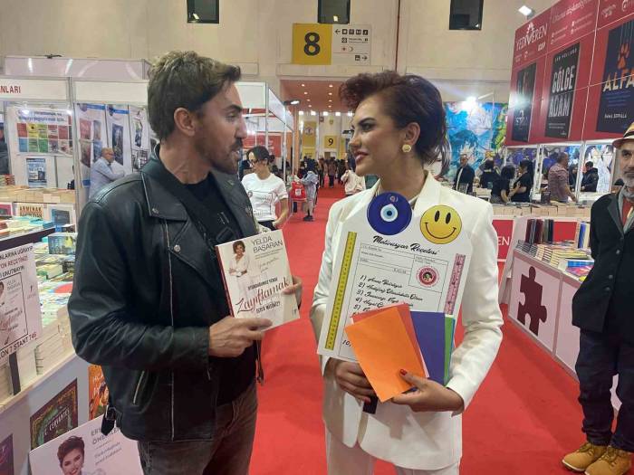 Uzman Psikolog Yelda Başaran, ‘Oturduğunuz Yerde Zayıflamak İster Misiniz?’ İsimli Kitabının İmza Gününde Sevenleriyle Bir Araya Geldi