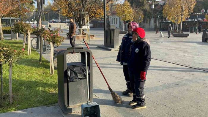 Bolu’da 2 Dakikalığına Hayat Durdu