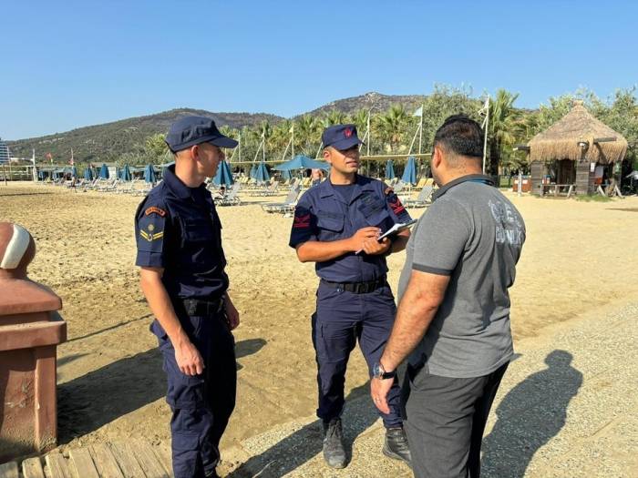 Kuşadası’nda Yaz Sezonunda 129 Plaj Denetlendi