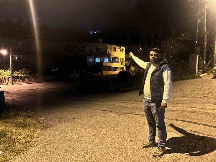 Taş Ocağındaki Patlamayla Şehri Toz Bulutu Kapladı