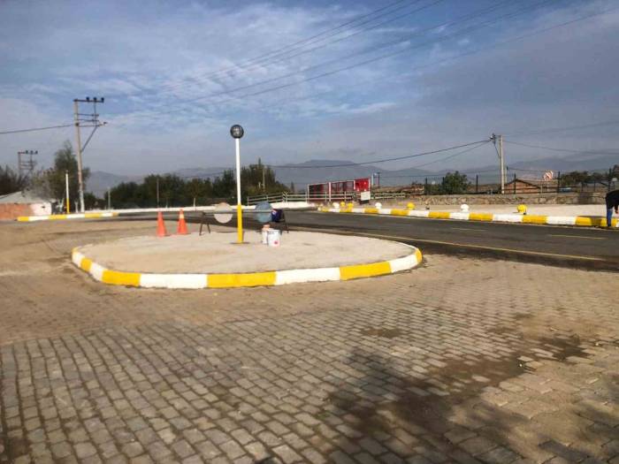 Yenipazar Belediyesi, Hükümet Mahallesi’nde Çalışmalar Tamamlandı