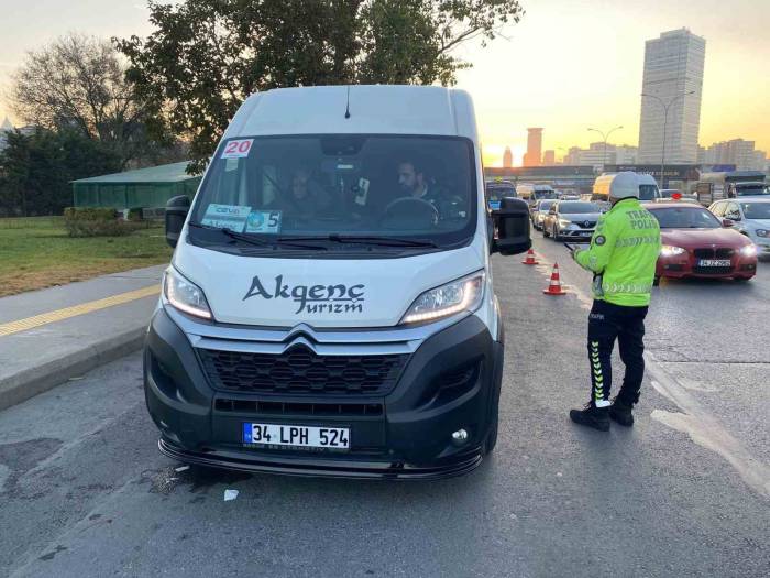 İstanbul’da Okul Servis Araçlarına Denetim: 16 Bin Lira Ceza Kesildi