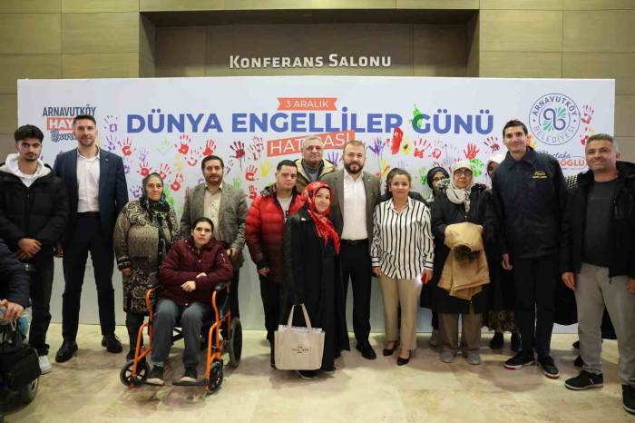 Arnavutköy’de Dünya Engelliler Günü Nedeniyle Etkinlik Düzenledi