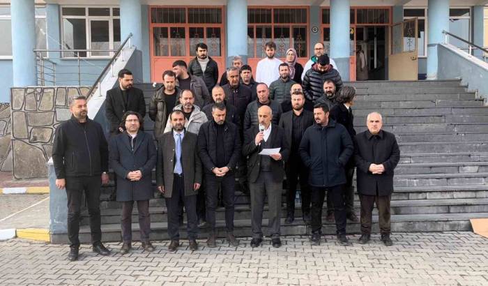 Patnos’ta Stk’lar Eğitimcilere Sahip Çıktı