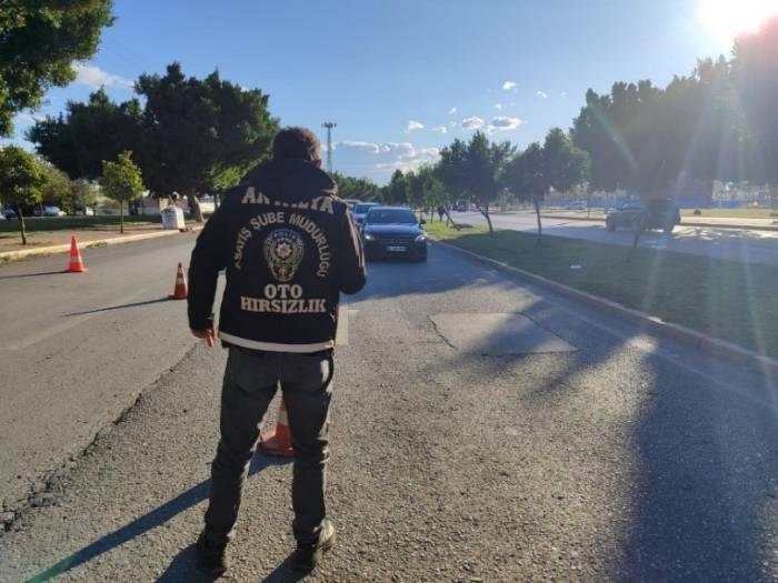 Antalya’da 1 Haftada 210 Şahıs Tutuklandı