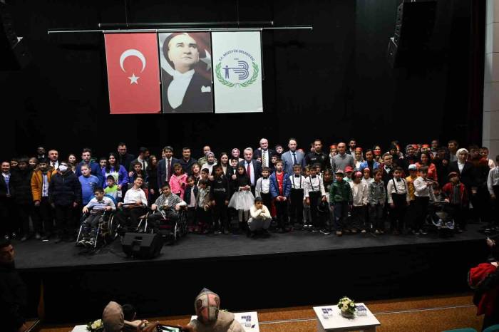 Bozüyük’te 3 Aralık Dünya Engelliler Günü’nde Farkındalık Programı