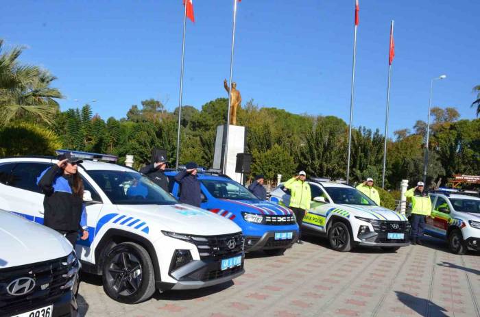 Dalaman’a Hayırseverlerin Katkıları İle Yeni Araçlar Kazandırıldı