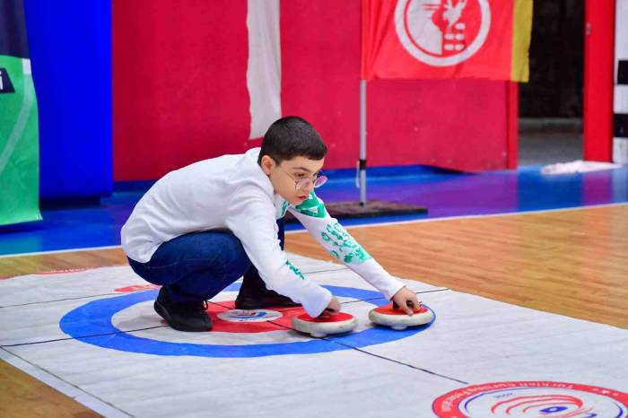 Fatih’te Engelliler Engel Tanımadan Eğlendi