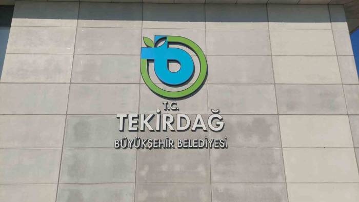 Seçimden Önce Suya İndirim Vaadi Yapan Başkan, Yüzde 50 Zam Yaptı