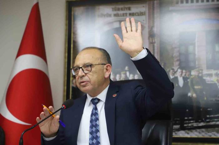 Turgutlu Belediye Meclisi Gündemindeki 12 Konuyu Karara Bağladı