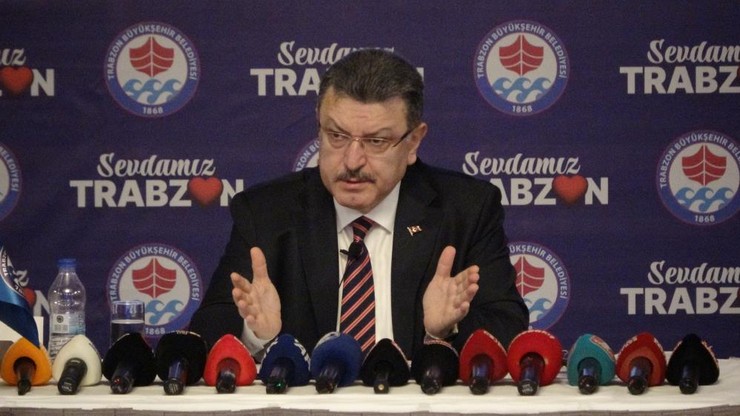 trabzon-buyuksehir-belediye-baskani-ahmet-metin-genc.jpg