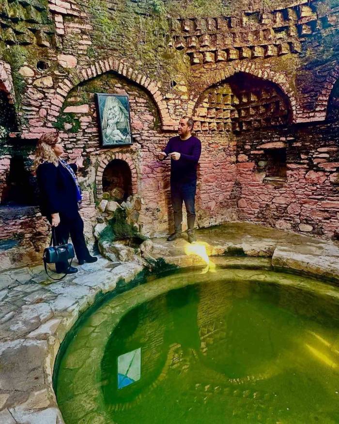 Kaymakam Doğru, Tarihi Hamama Dikkat Çekti