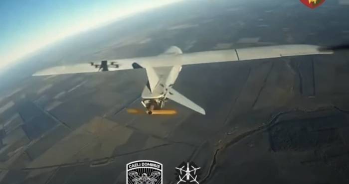 Rusya-ukrayna Savaşı’nda Kamikaze Dronlar Milyon Dolarlık Dronları Havada Avlıyor