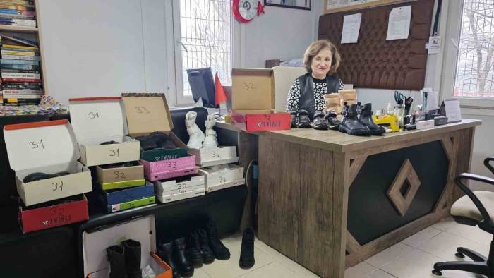 Bandırmalı İş Adamından "Çocuklar Üşümesin" Kampanyasına Destek