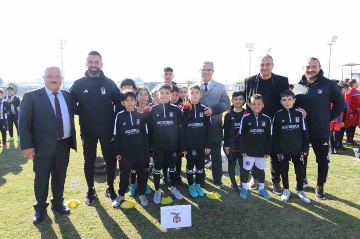 Başkan Tetik, Sporcularla Buluştu