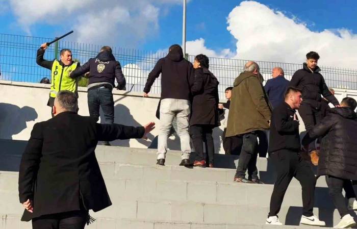 Bölgesel Amatör Lig Maçında Ortalık Karıştı
