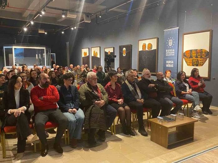 Bursa Bellek Kent Söyleşilerinin İlk Konuğu Ezel Akay Oldu