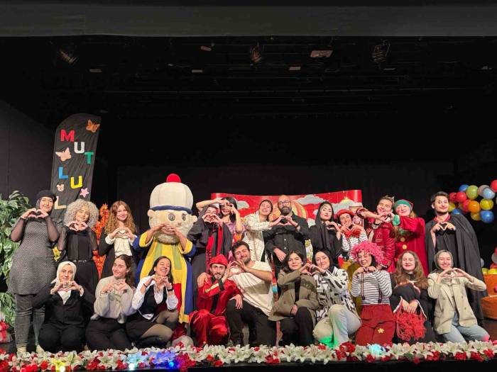 Çocuklar Mutluluktan Uçtu