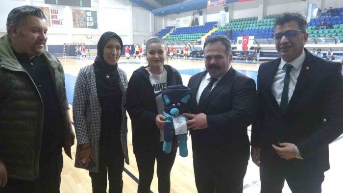 İşitme Engelliler Futsal Türkiye Şampiyonası Kütahya’da Başladı
