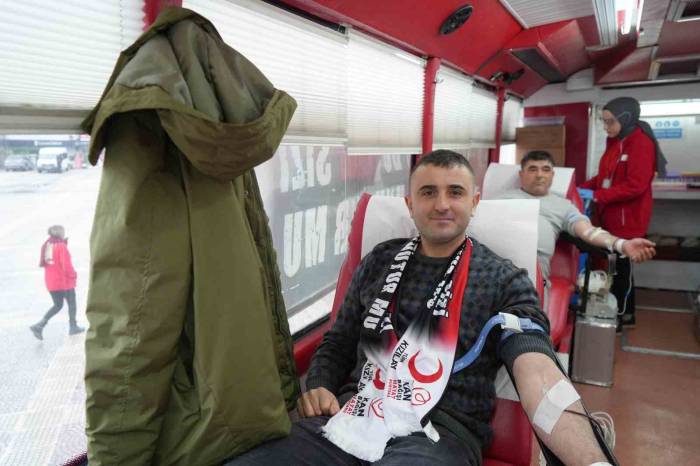 Kan Bağışlayana Süper Lig Maç Bileti Hediye