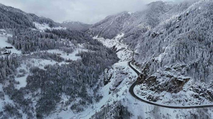 Zigana Dağı’ndan Kar Manzaraları