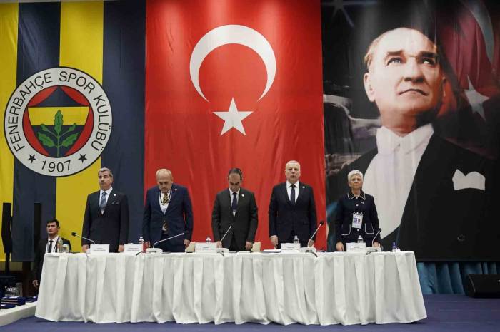 Fenerbahçe Yüksek Divan Kurulu Toplantısı Başladı