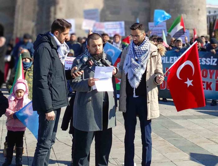 Erzurum’da Sağlıkçıların Yürüyüşü 66 Haftadır Sürüyor
