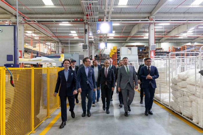 Arabistan’dan Saloni Mobilya’ya Yatırım Daveti