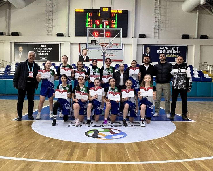 aykur-rizespor-u16-kiz-basketbol-takimi-turkiyenin-en-iyi-32-takimi-arasinda.jpg