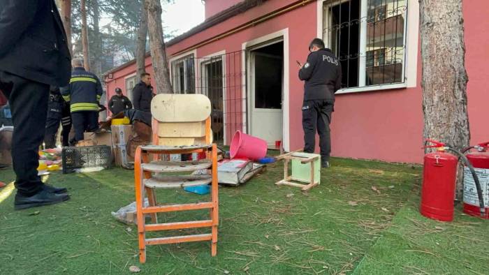 Bolu’da Anaokulunda Korkutan Yangın