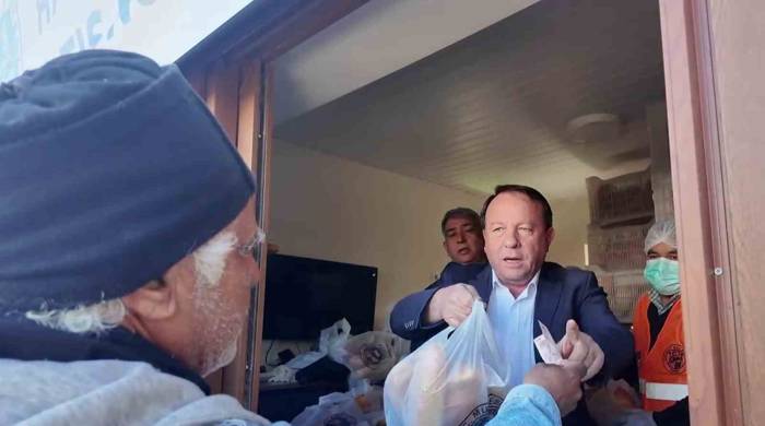 Mersin’de Halk Ekmek Büfesinde Ramazan Ayı Boyunca Ekmek 2.5 Lira