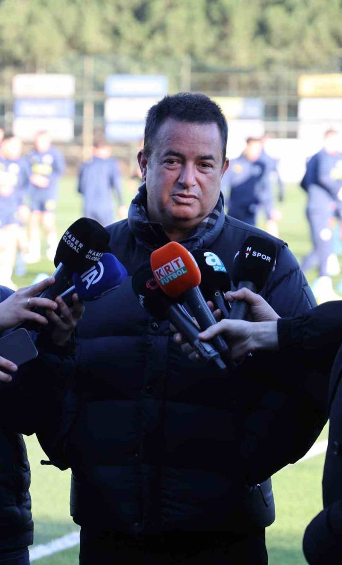 Acun Ilıcalı: "Bu Turda İddialı Olduğumuzu Düşünüyorum"