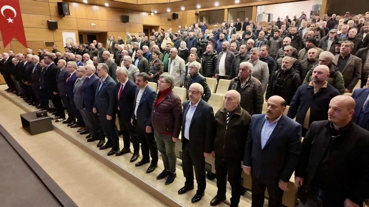 rize-esnaf-sanatkarlar-kredi-kefalet-kooperatifi-genel-kurulunda-baskan-aksoydan-sert-tepki-2.jpg