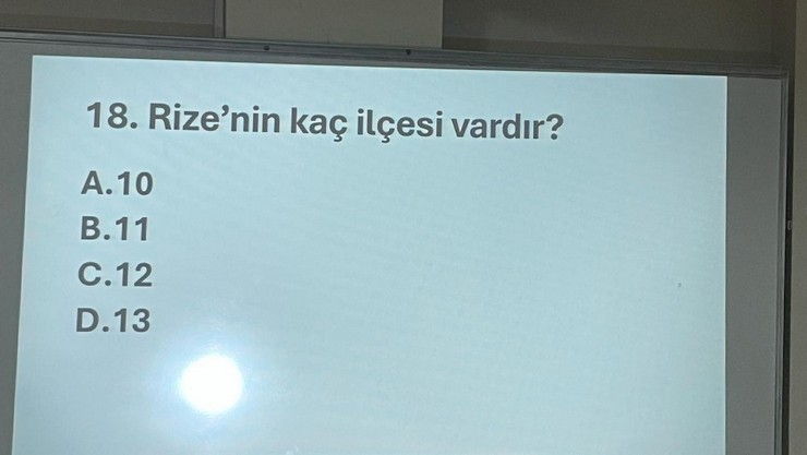 rize-il-muftulugu-manevi-danismani-hasan-kuloglu-rehberliginde-yesilcay-kyk-yurdunda-duzenlenen-bilgi-yarismasinda-dereceye-giren-recep-tayyip-erdogan-universitesi-ogr-9.jpg