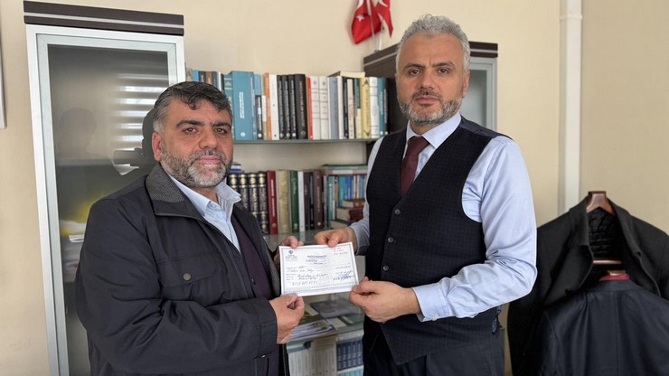 rize-il-muftulugu-manevi-danismani-hasan-kuloglu-rehberliginde-yesilcay-kyk-yurdunda-duzenlenen-bilgi-yarismasinda-dereceye-giren-recep-tayyip-erdogan-universitesi-ogren-1.jpg