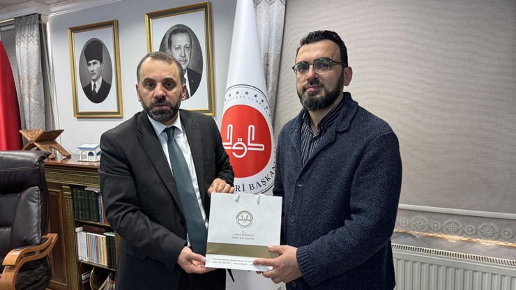 rizede-hafizlar-ve-kuran-i-kerimi-guzel-okuyanlar-yaristi-3.jpg