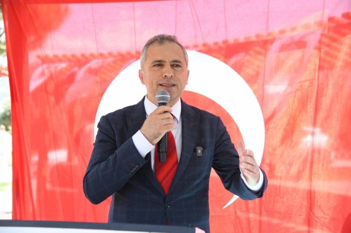 Başkan Çenet: "Şehre Siluet Katan Çalışmalarla Osmaniye’yi Yeşille Kaplayacağız"