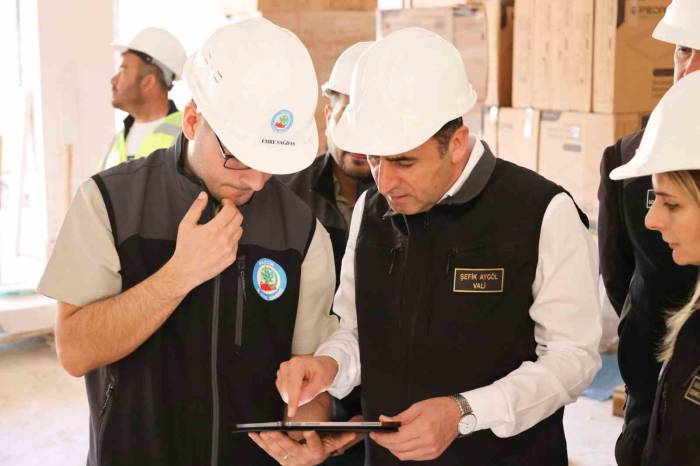 Bilecik’te Yeni Valilik Binası Açılış İçin Gün Sayıyor