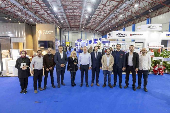 Başkan Seçer, ’lojistik Ve Taşımacılık Fuarı’na Katıldı