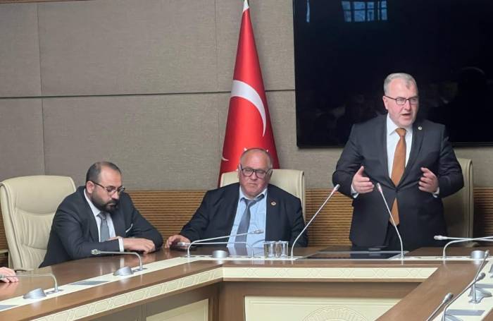 Muhtarlardan Ankara Çıkartması