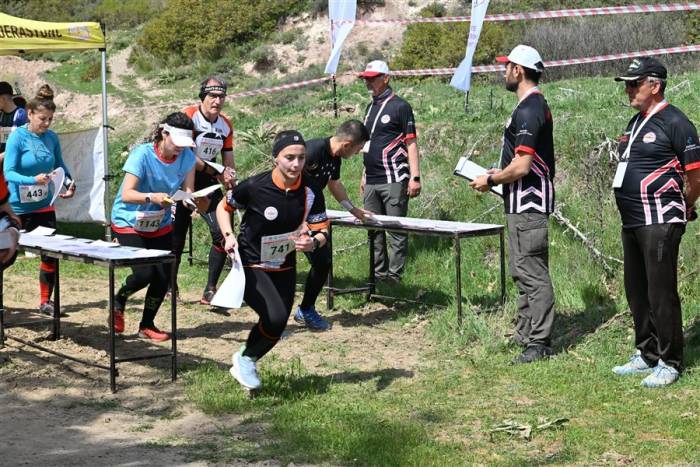 Türkiye Oryantiring Şampiyonası Manisa’da Başladı